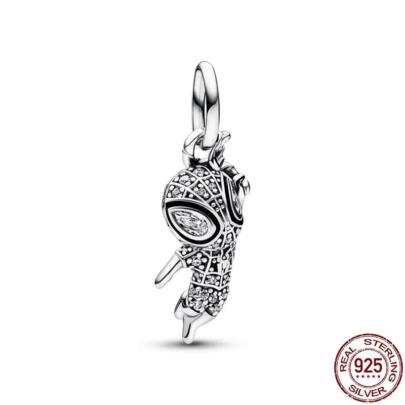 New Charm plata de ley 925 Silver Disney Star Warsries Mandalorian Helmet Charm Bead Fit Original brand bracelet Birthday Gift