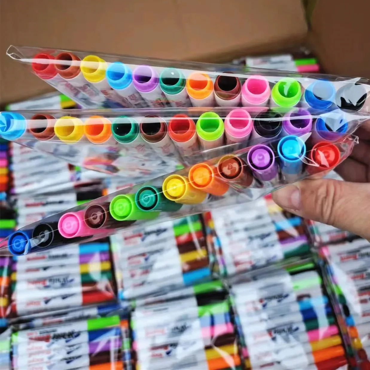 8/12 Colors Magical Water Floating Student Painting Brush Whiteboard Markers Pen Suspension Kids Educational Painting Pen Toys