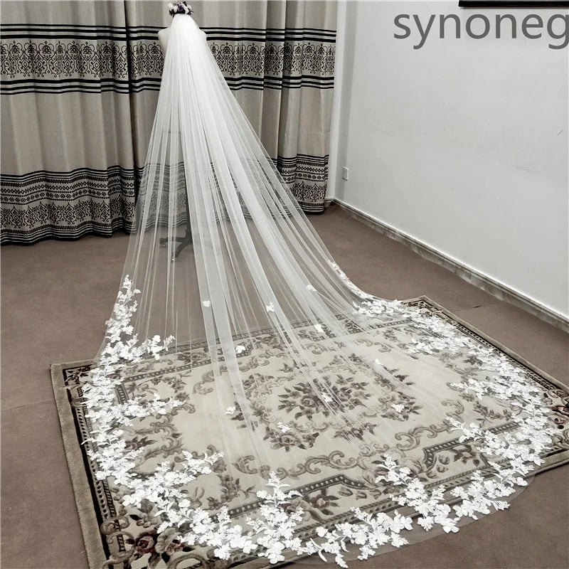 One Layer Cathedral Wedding Veil 3m/4m/5m White Lace Edge Bridal Veil with Comb Ivory Appliqued Real Photo 3m 4m 5m